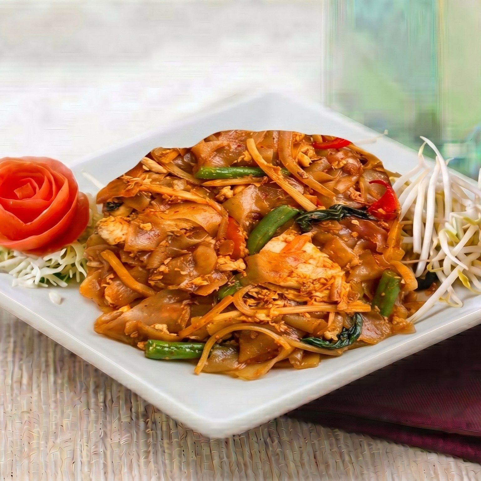 (L) Drunken Noodle.